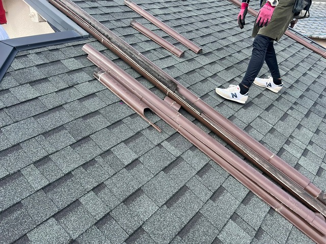 大屋根軒樋廃材